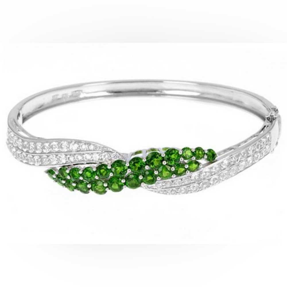 4.12 ctw Round Russian Chrome Diopside with 4.42 ctw Zirconia Hinged Bangle